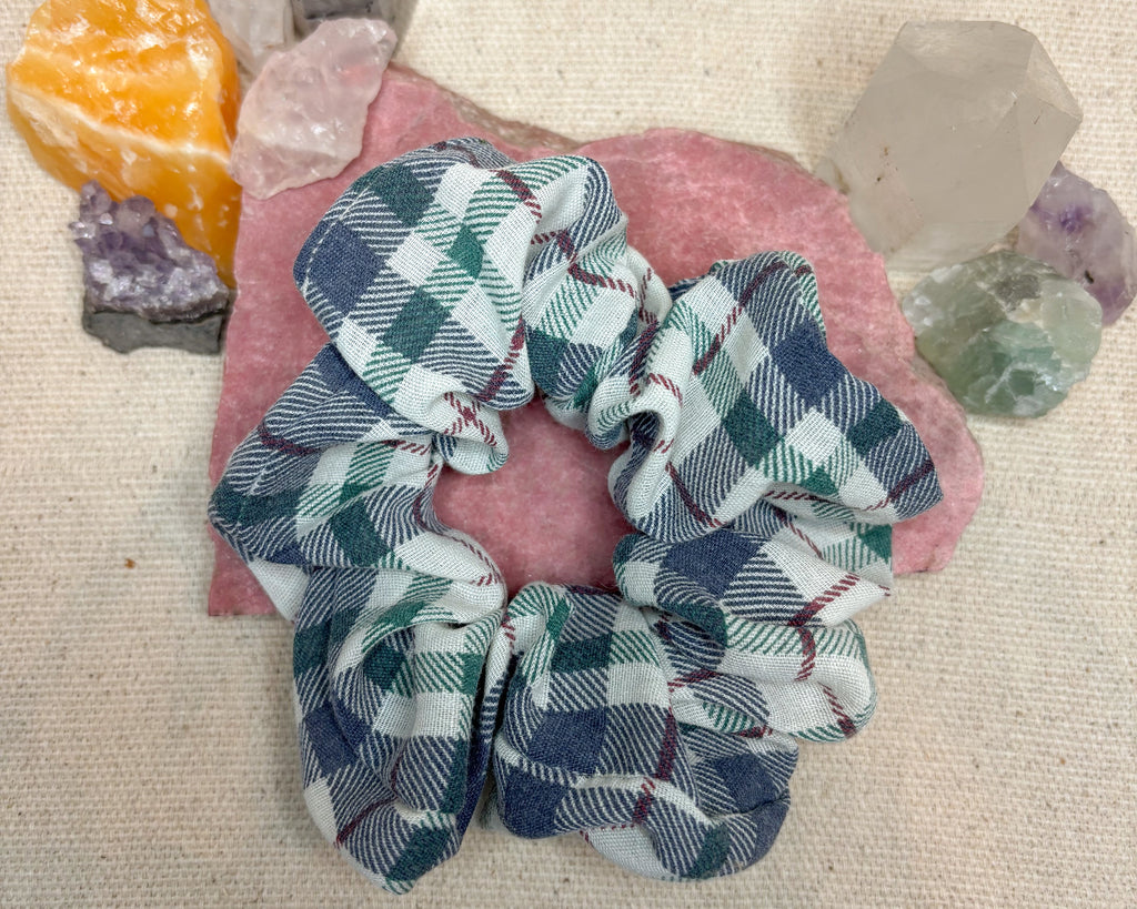 Plaid ✦ Scrunchies